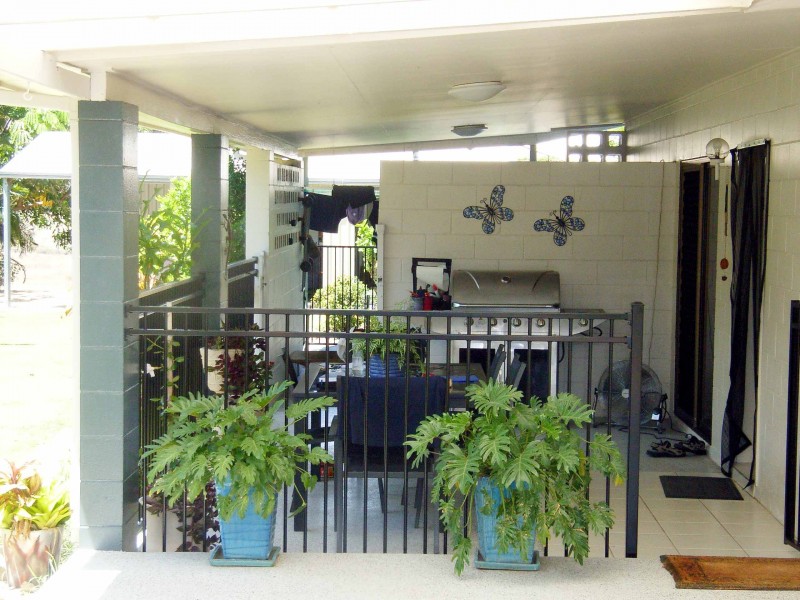 9 Ludwick St, Cardwell QLD 4849