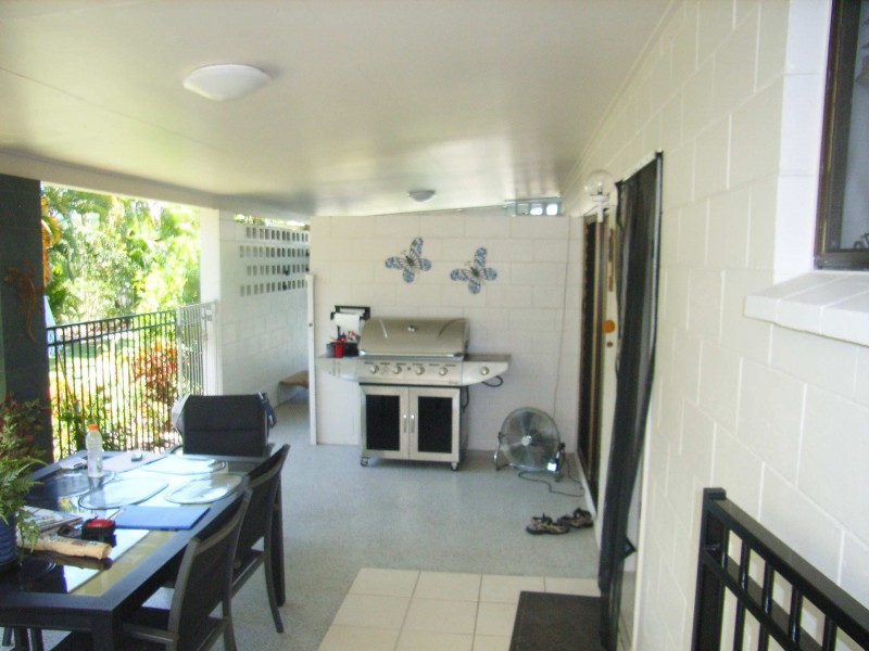 9 Ludwick St, Cardwell QLD 4849