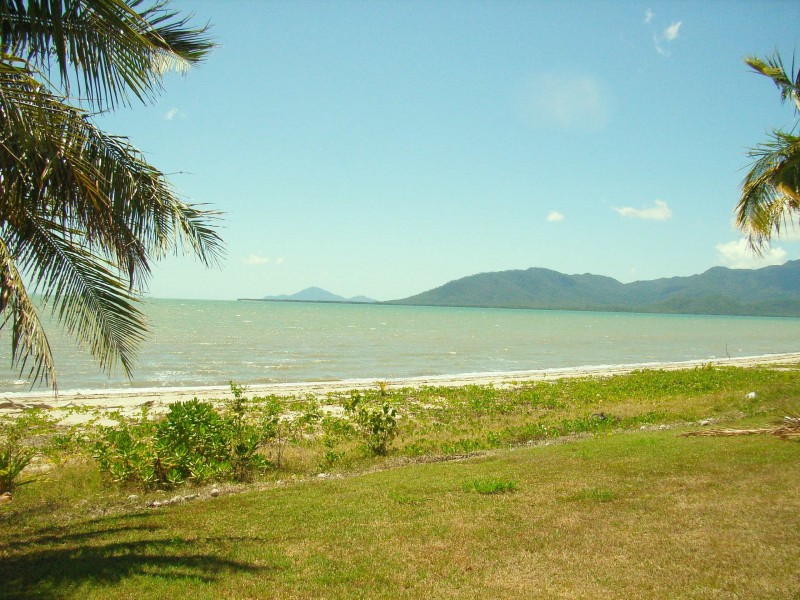 63 Keith Williams Drive, Cardwell QLD 4849