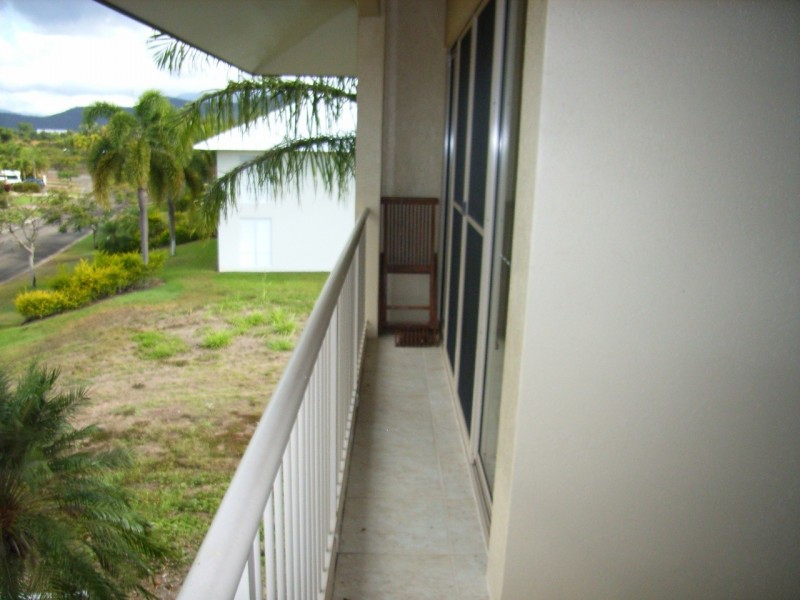 4/16 Poinciana Boulevard, Cardwell QLD 4849