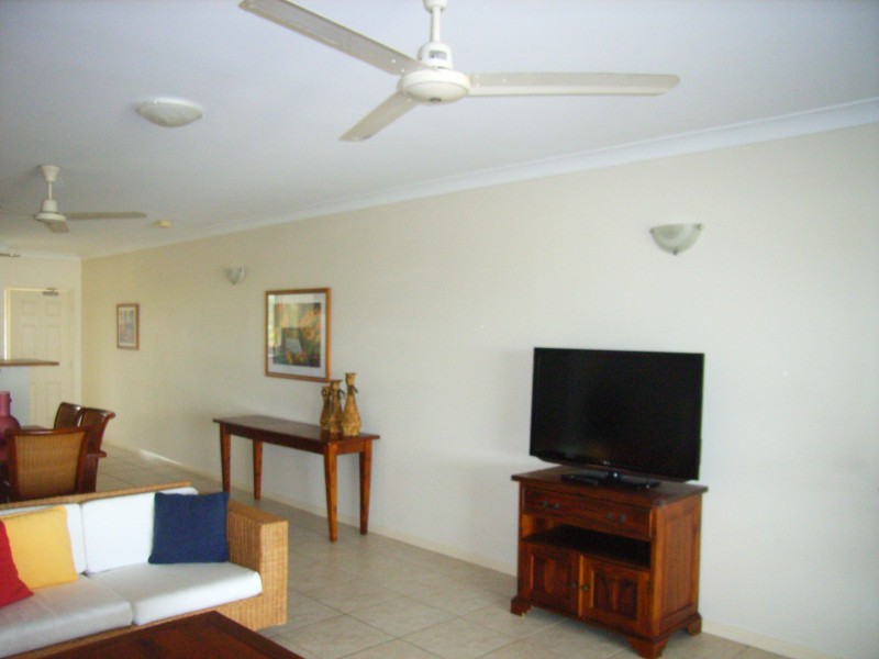 4/16 Poinciana Boulevard, Cardwell QLD 4849