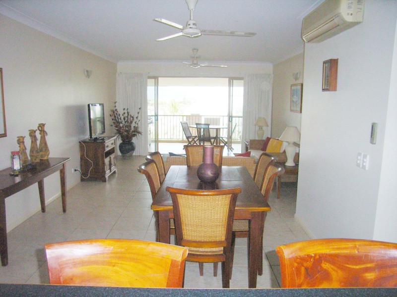 4/16 Poinciana Boulevard, Cardwell QLD 4849