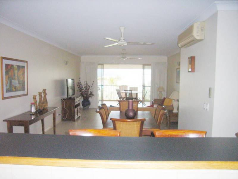 4/16 Poinciana Boulevard, Cardwell QLD 4849