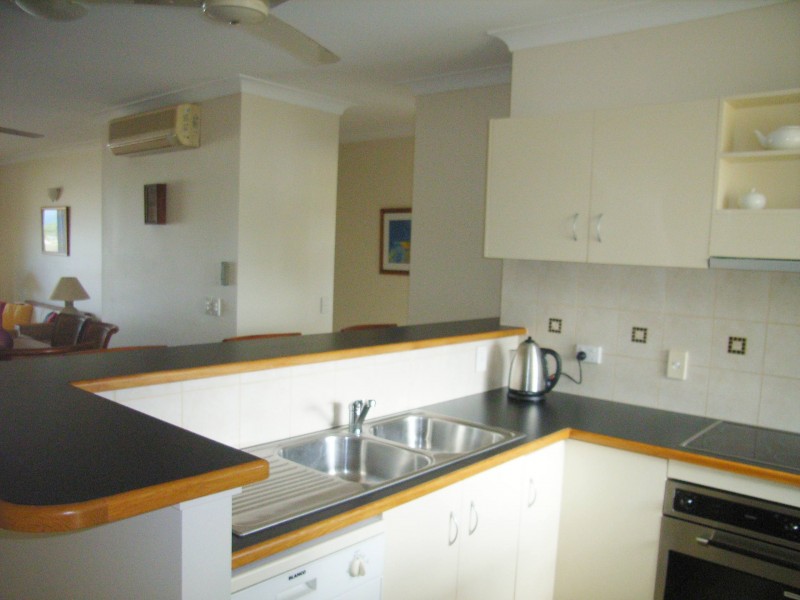 4/16 Poinciana Boulevard, Cardwell QLD 4849