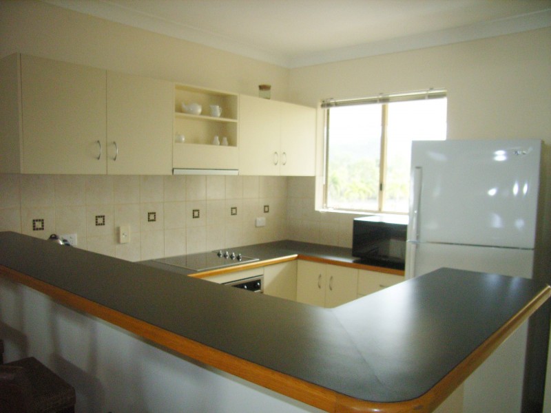 4/16 Poinciana Boulevard, Cardwell QLD 4849