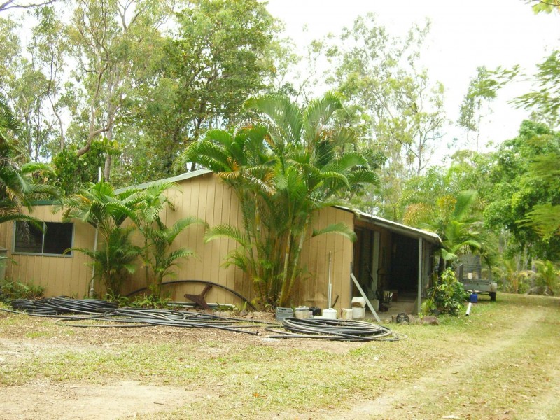 633 Warrami Rd, Murray Upper, Cardwell QLD 4849
