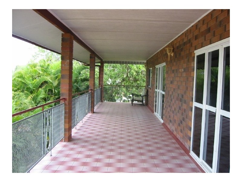 39 White St, Cardwell QLD 4849