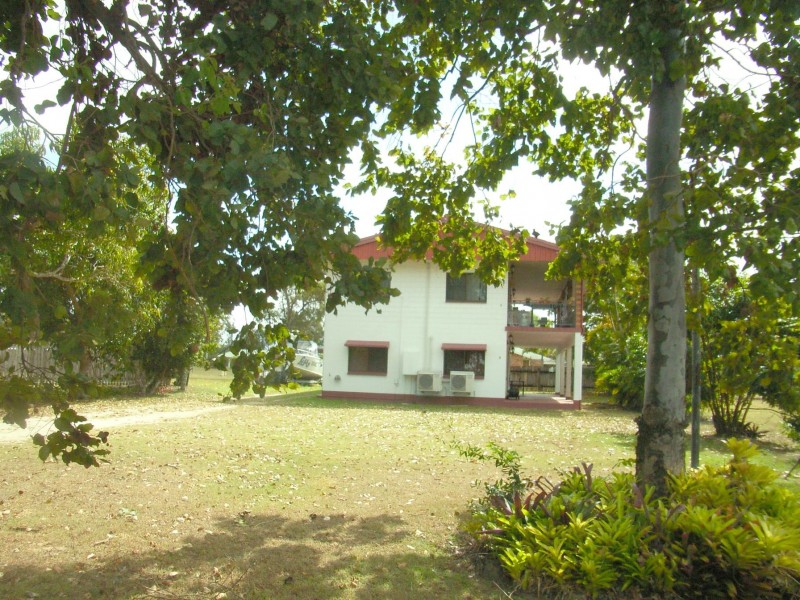 39 White St, Cardwell QLD 4849