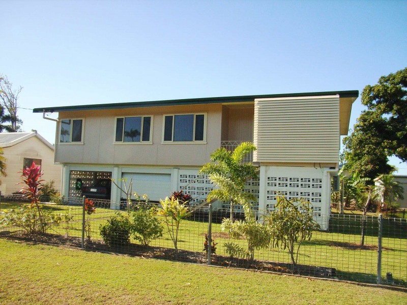 166 Victoria St, Cardwell QLD 4849