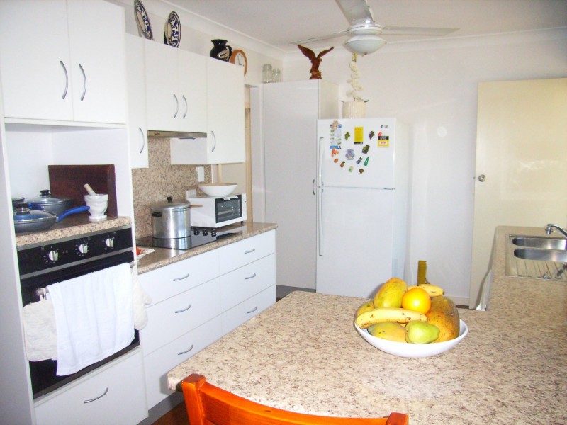 166 Victoria St, Cardwell QLD 4849