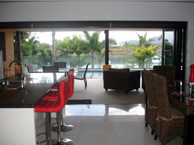 18 Royal Palm Avenue, Cardwell QLD 4849
