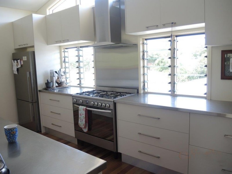 22 Bowen St, Cardwell QLD 4849