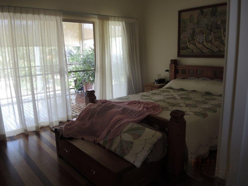 22 Bowen St, Cardwell QLD 4849