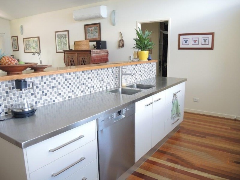 22 Bowen St, Cardwell QLD 4849