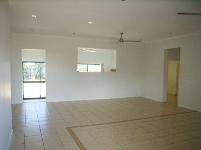 16 Landsdown St, Cardwell QLD 4849