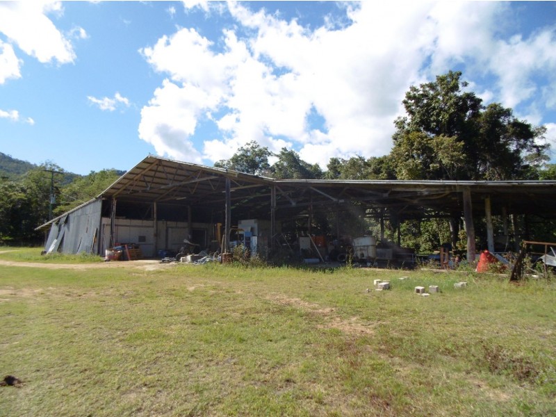 44 Ronlund Rd, Murray Upper, Cardwell QLD 4849
