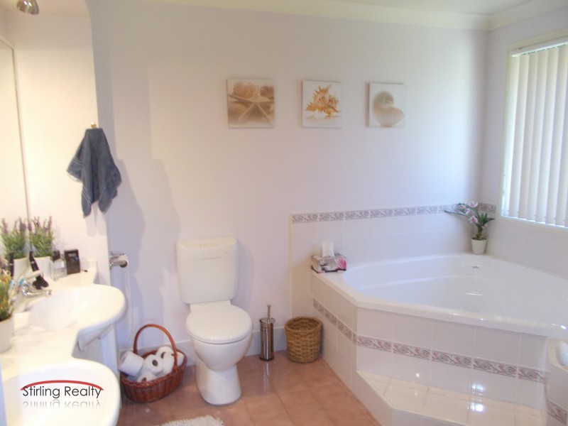 17 Caley, Bowral NSW 2576