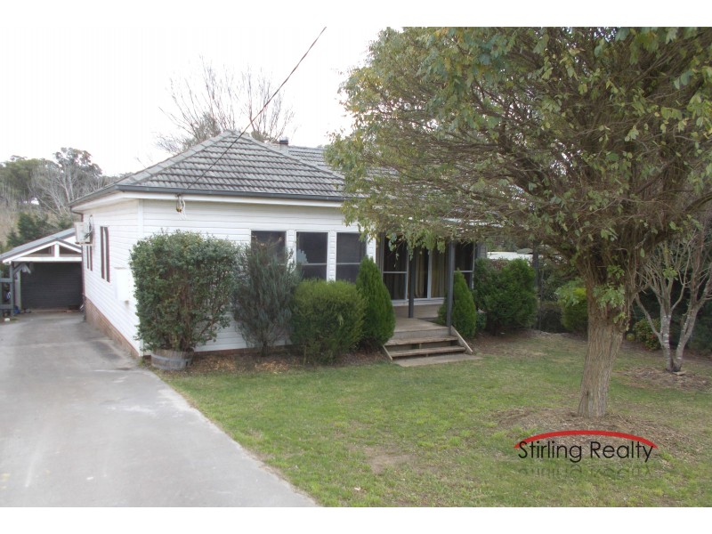 38 howard, New Berrima NSW 2577
