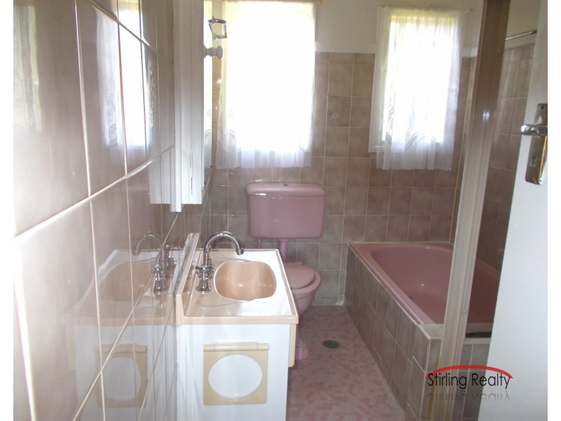 90 Hoddle, Campbelltown NSW 2560