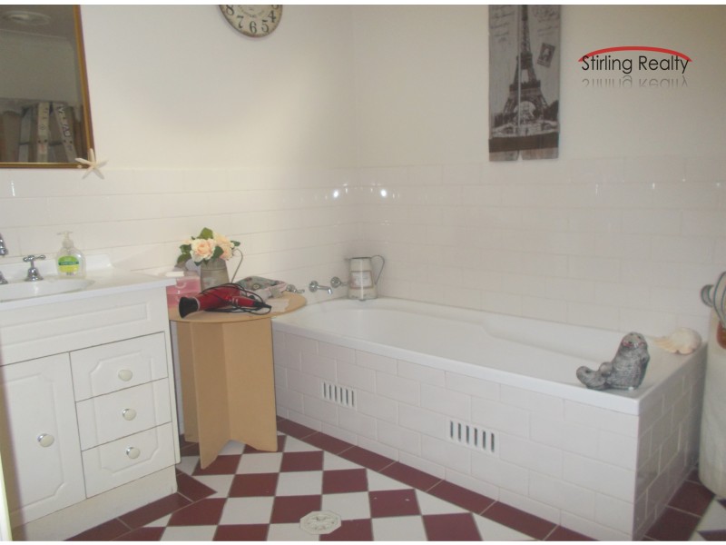 18 King Ranch Drive, Bowral NSW 2576