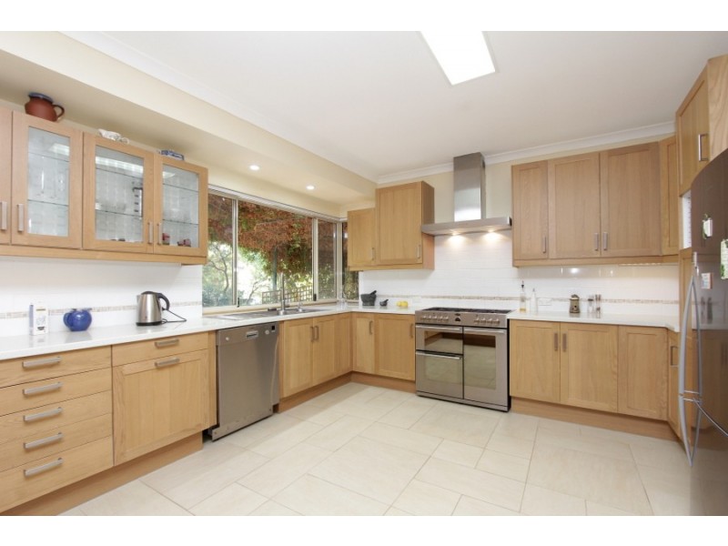 205 Patrick Place, Mundaring WA 6073