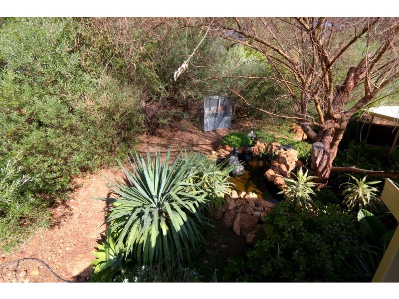 10 Darrowby Place, Sawyers Valley WA 6074