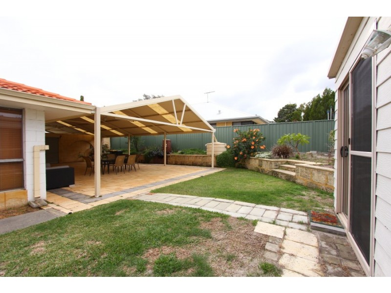 6 Beelara Way, Wanneroo WA 6065