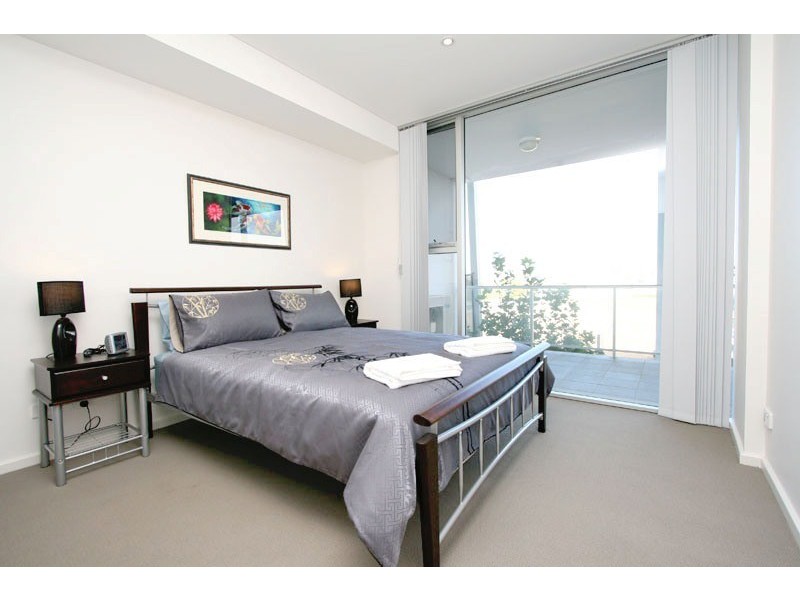 19/18 Main Street, Mawson Lakes SA 5095