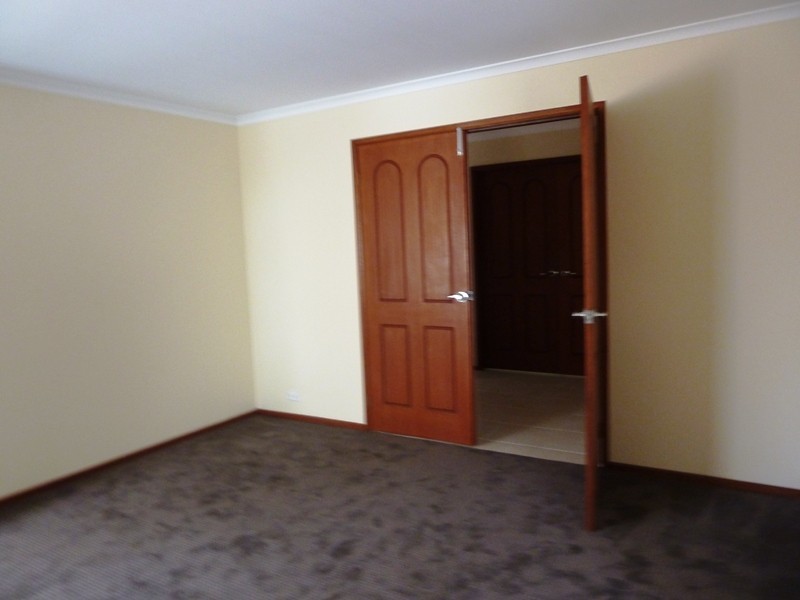 16 Homestead Drive, Aberfoyle Park SA 5159
