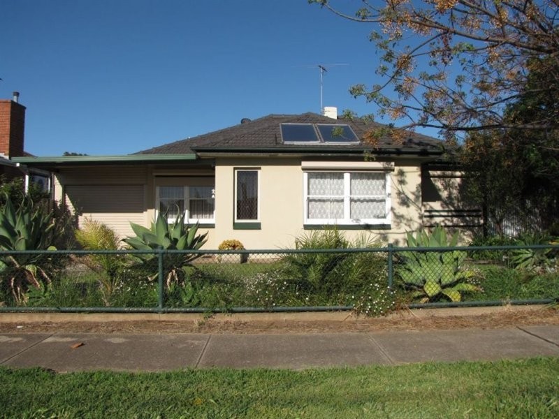 36 Danvers Grove, Woodville Gardens SA 5012