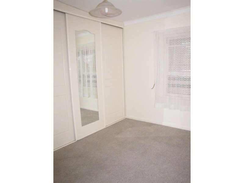 36 Danvers Grove, Woodville Gardens SA 5012