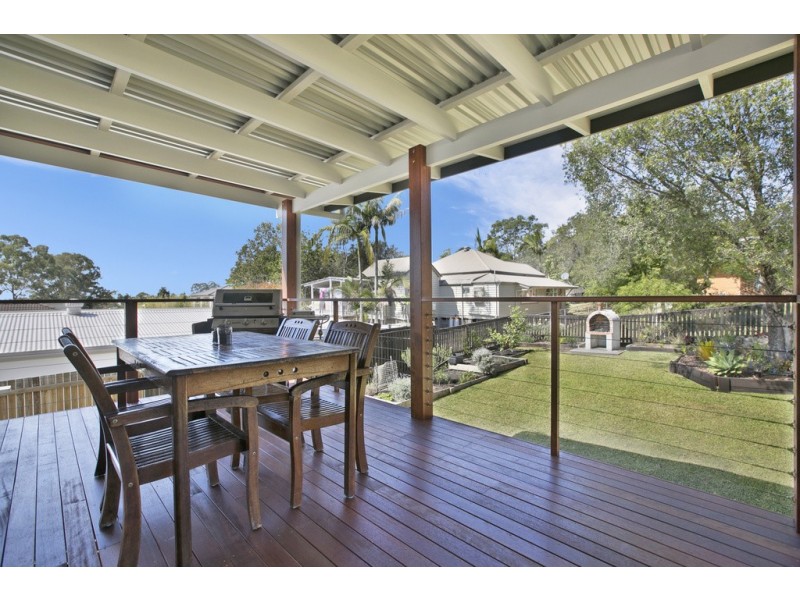 15 Bernecker Street, Carina QLD 4152