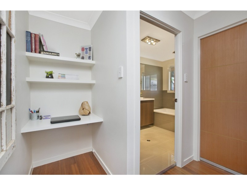 15 Bernecker Street, Carina QLD 4152