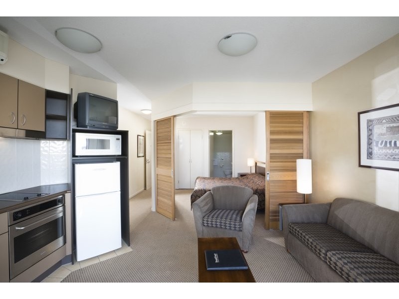 203/42 Surf Parade, Broadbeach QLD 4218