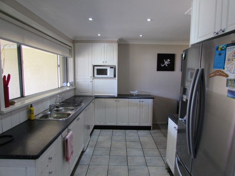 3 Lucy Avenue, Lansvale NSW 2166