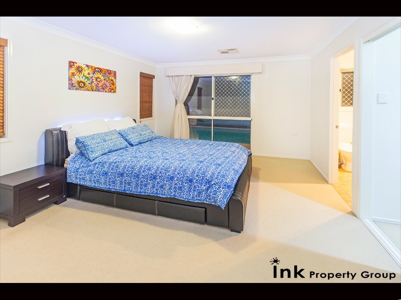 59 Van Dyke Crescent, Mcdowall QLD 4053