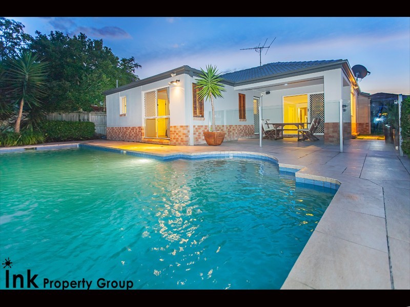 59 Van Dyke Crescent, Mcdowall QLD 4053