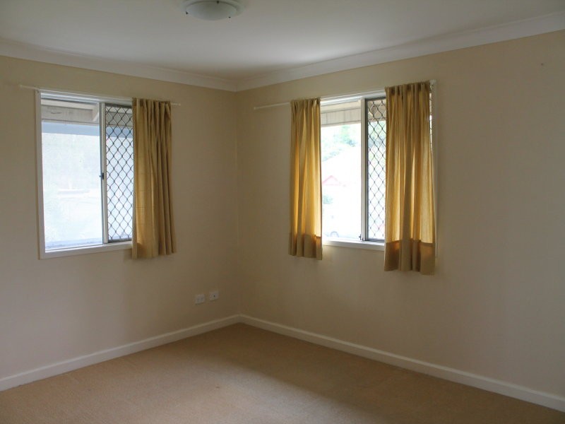 13 Brighton Road, Highgate Hill QLD 4101
