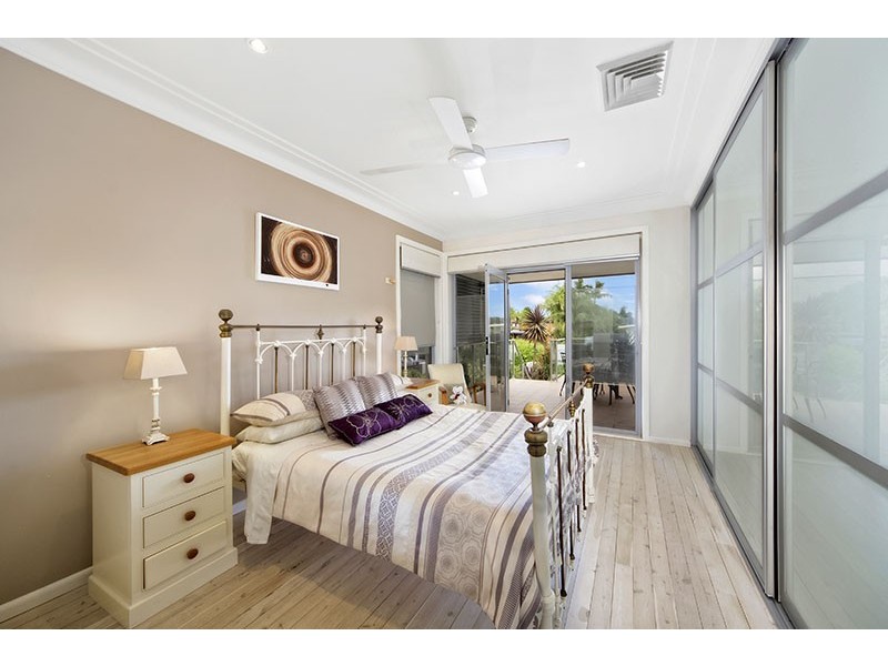 1 Wren Place, Burraneer NSW 2230