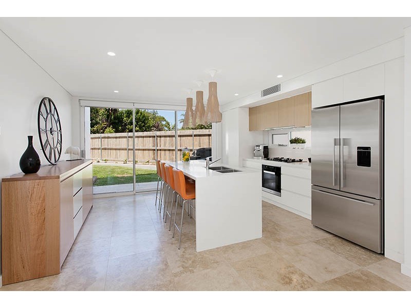 8 Crescent Road, Caringbah South NSW 2229
