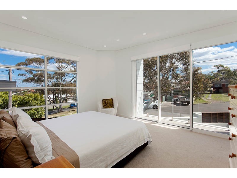 8 Crescent Road, Caringbah South NSW 2229