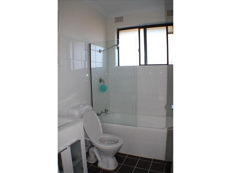 8/10-12 Child Street, Lidcombe NSW 2141