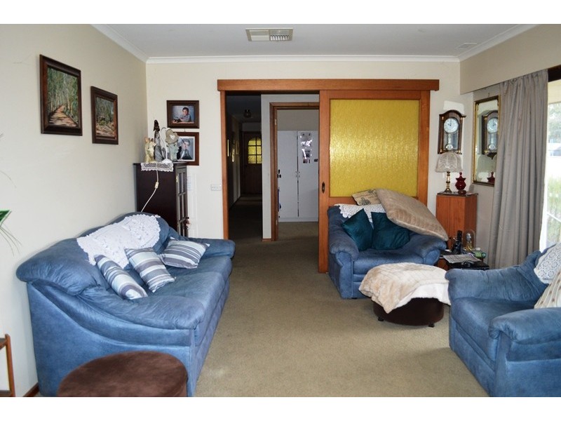 15 Elsinore Street, Colac VIC 3250