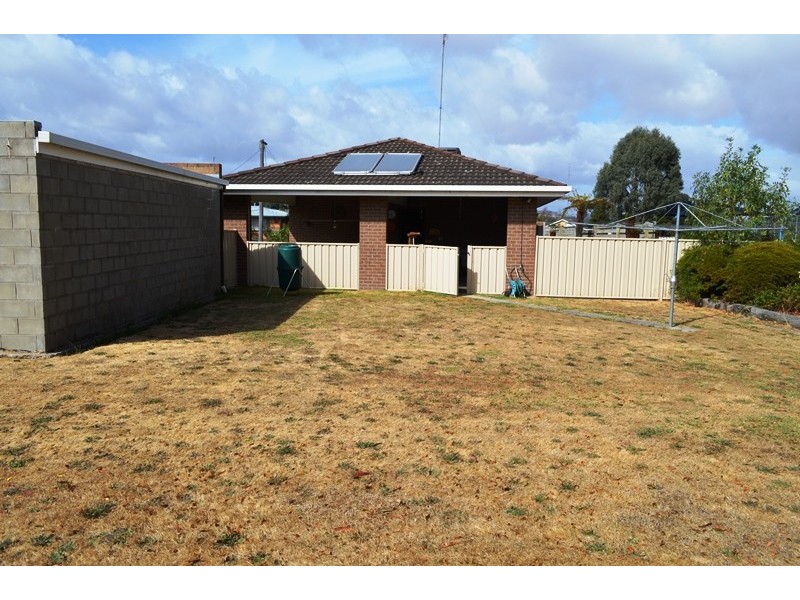 15 Elsinore Street, Colac VIC 3250
