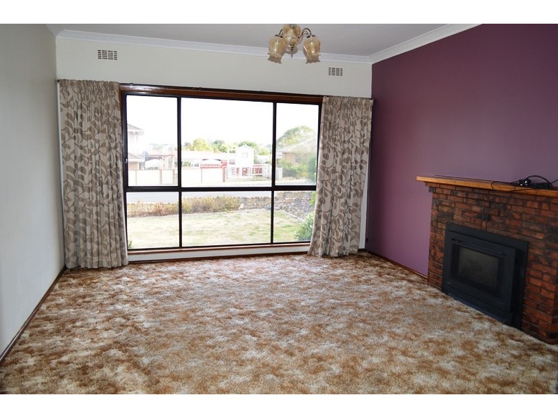 52 Wallace Street, Colac VIC 3250