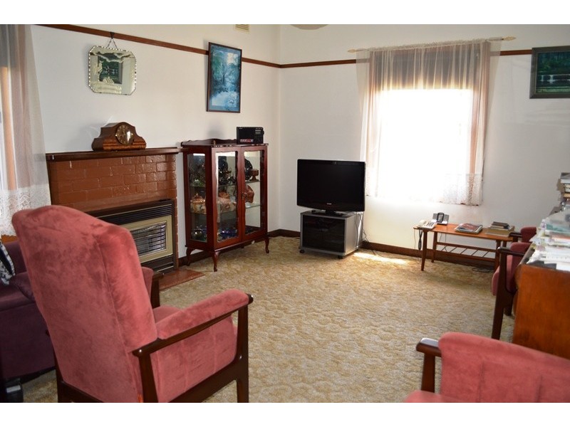 3 Johnstone Crescent, Colac VIC 3250