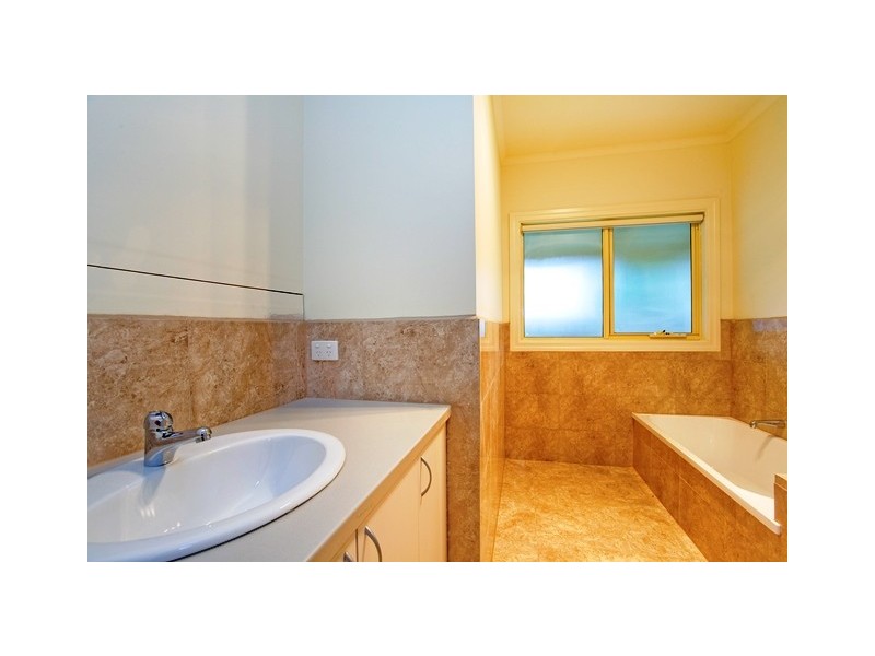 2/55 Pollack Street, Colac VIC 3250