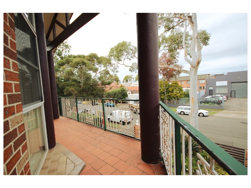 1/33 Perry Street, Campsie NSW 2194