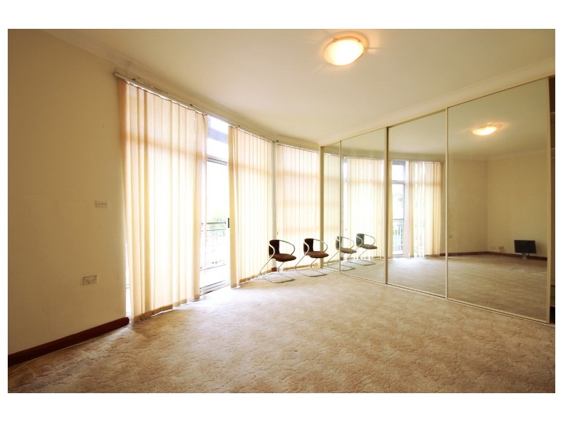 1/33 Perry Street, Campsie NSW 2194