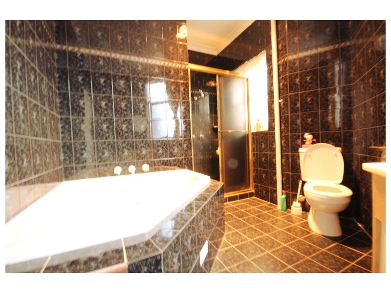 1/33 Perry Street, Campsie NSW 2194